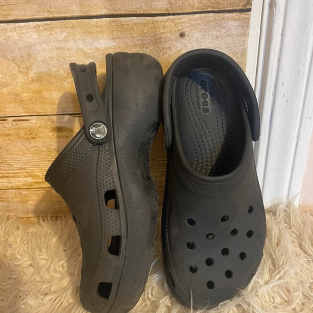 Crocs Women Platform Style